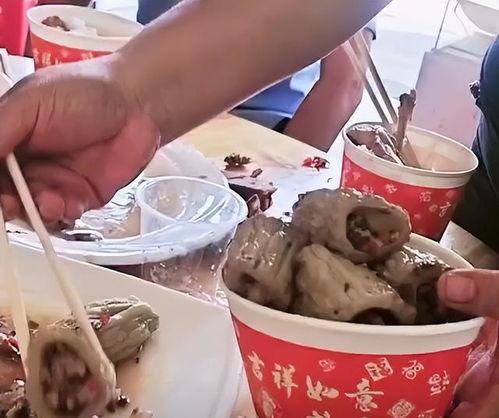 梦见饿了别人要给瓜吃