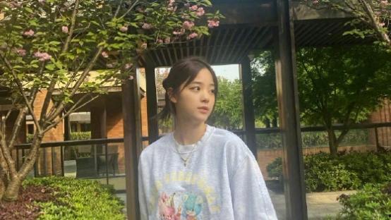 欧阳娜娜吃瓜视频,揭秘娱乐圈幕后故事